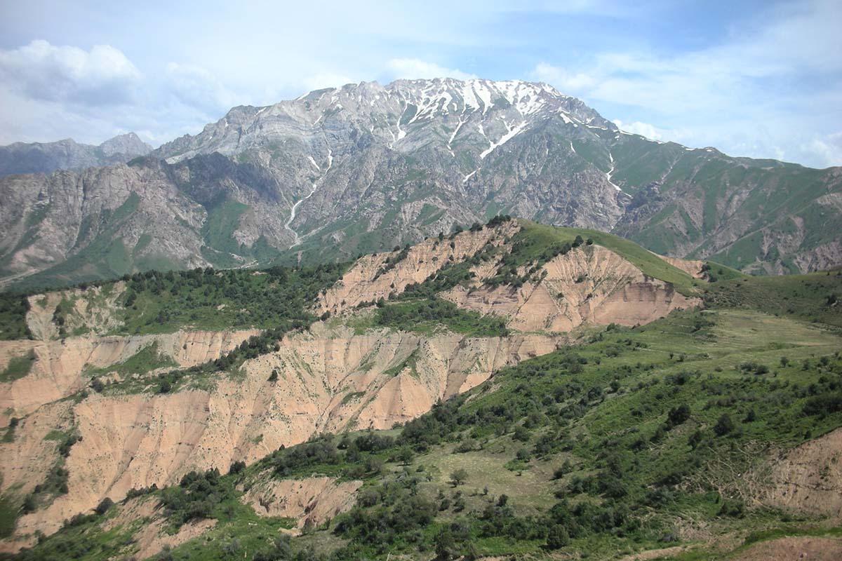 MONTAGNES DE CHIMGAN